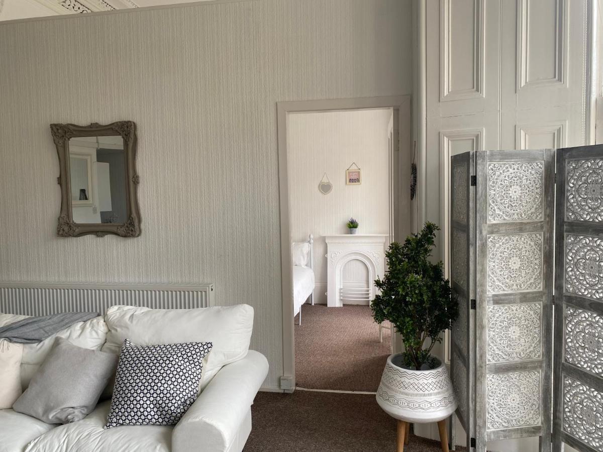 Captivating Apartment In Glasgow Westend Uk Экстерьер фото